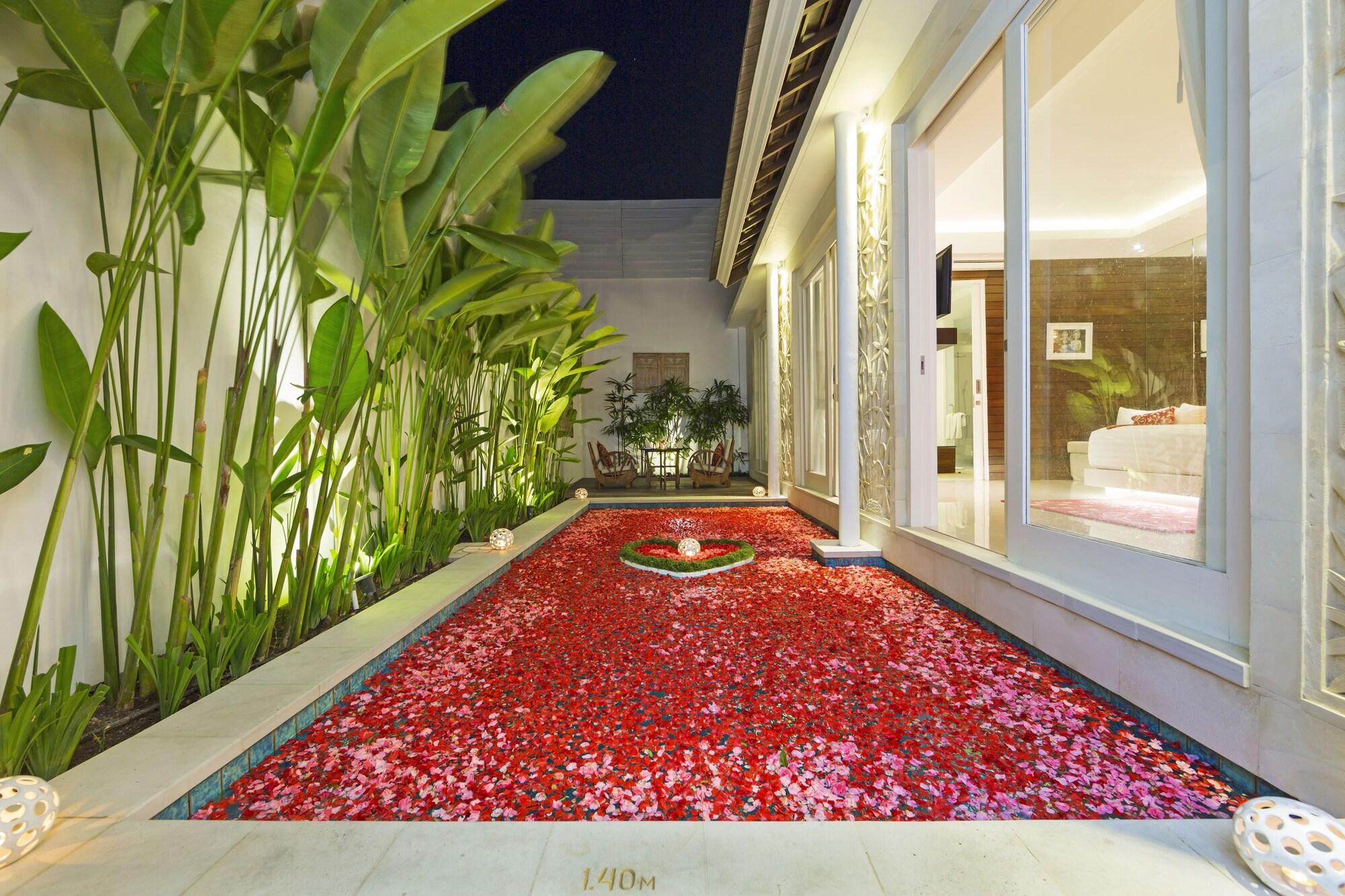 Bajra Bali Villa Seminyak Exterior photo