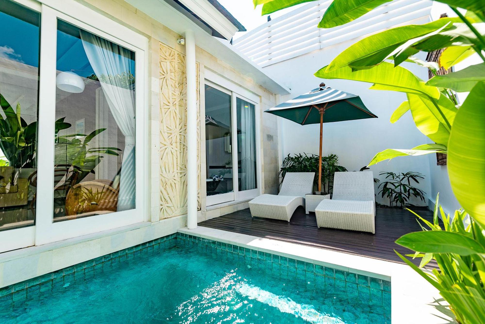 Bajra Bali Villa Seminyak Exterior photo